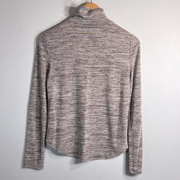Banana Republic Luxespun Turtleneck Size S - Picture 3 of 5